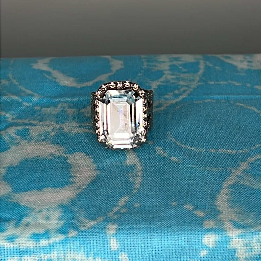 Sorrelli Ring - image 4